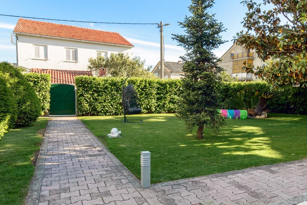 Kaštela Kuca Za Odmor Kuzmanic 빌라 외부 사진